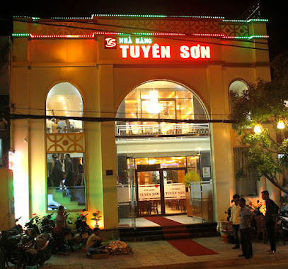 Nhà Hàng Tuyên Sơn