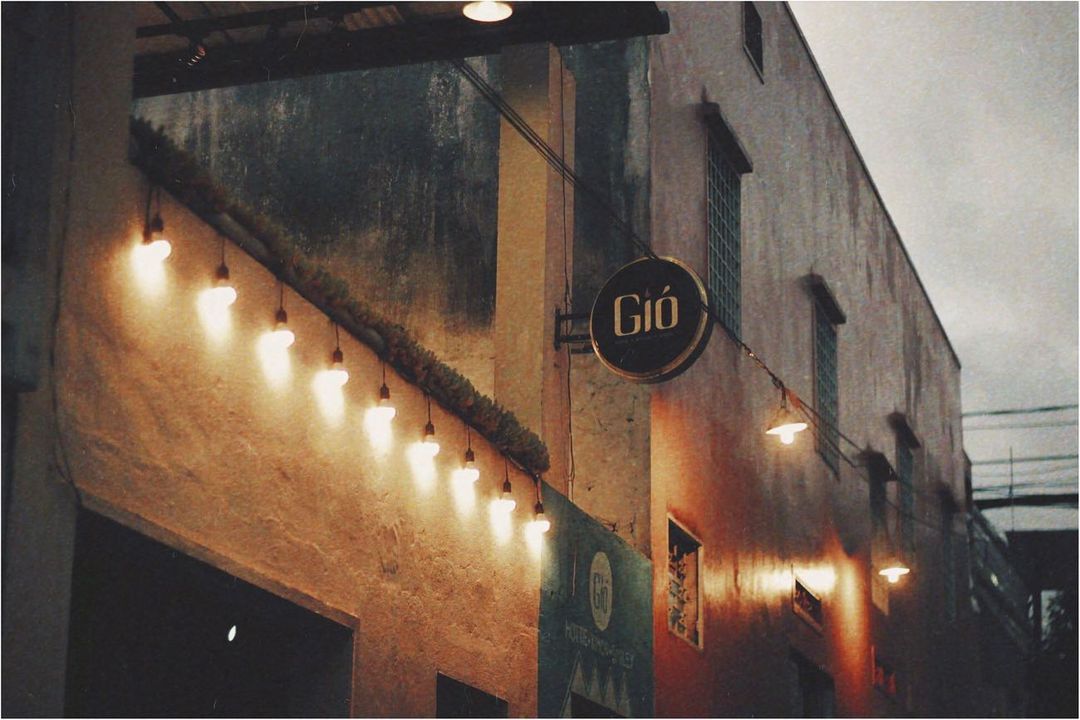 Quán Gió