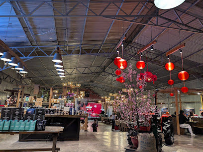 Barn House BBQ And Beer