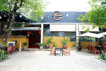 Bến Đò Xưa Cafe & Restaurant