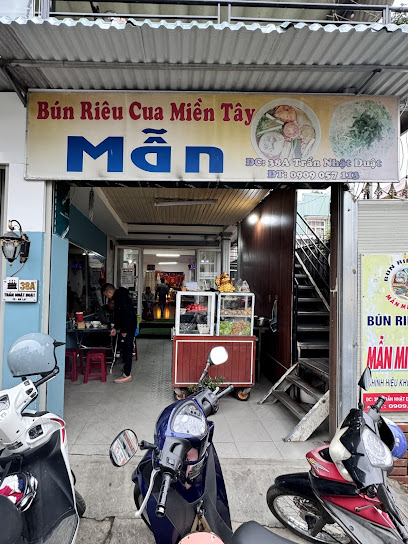 Quán bún riêu cua Mẫn