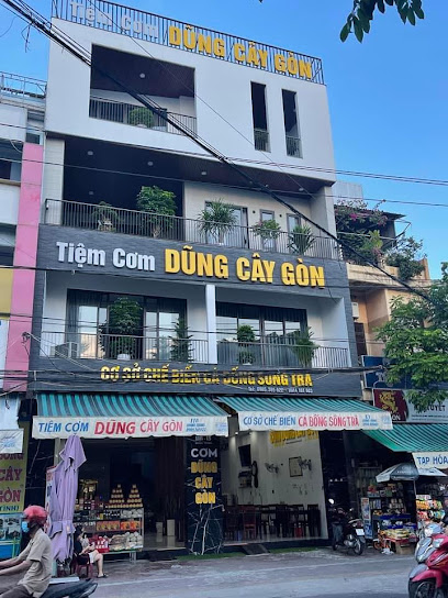 Quán Cơm Dũng Cây Gòn