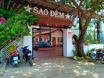 Nhà Hàng Sao Đêm