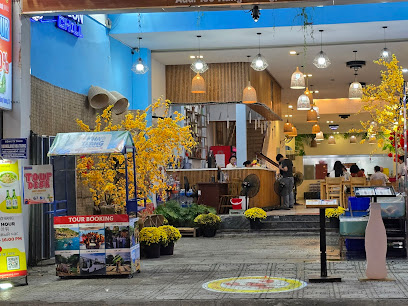 Luong Son Cang Restaurant