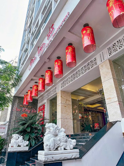 Nhà Hàng Đèn Lồng Đỏ