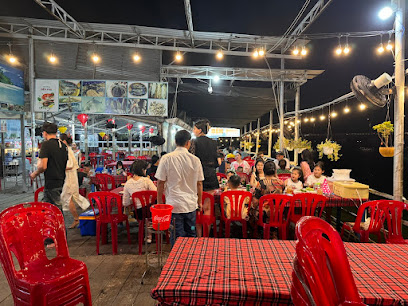 Nhà Hàng Bến Phà