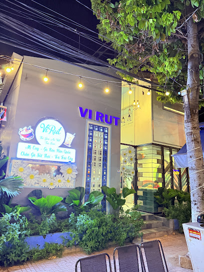 Thế giới ăn vặt Vi Rut Cam Ranh