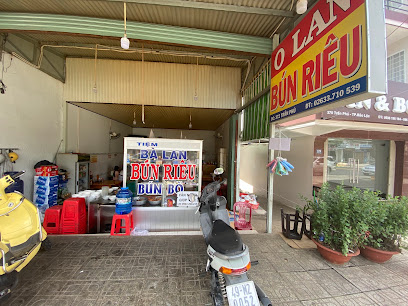 Bún Riêu O Lan