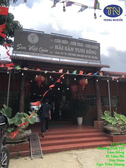 Cơm Niêu Sen Việt