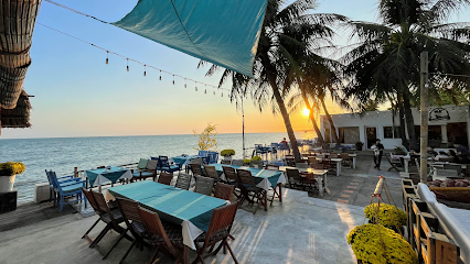 MỘT NẮNG Seafood Restaurant - Seaside