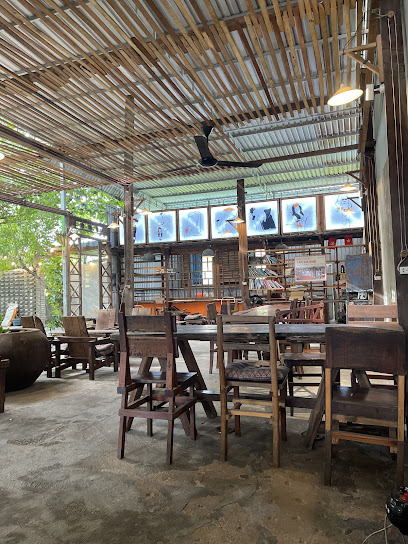 Tiệm cà phê Tê Tê