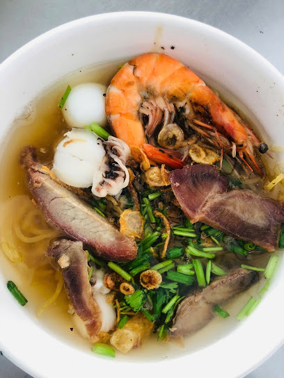 Bánh Canh Chả Cá Chị Lớn