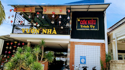 Cơm Niêu Trinh Uy