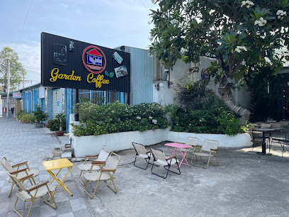 Kim Hùng Garden Coffee - Nhà Bên Suối