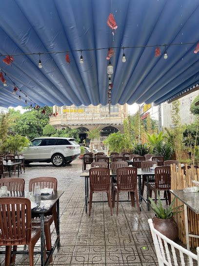 Quán ăn gia đình Huyền Trâm