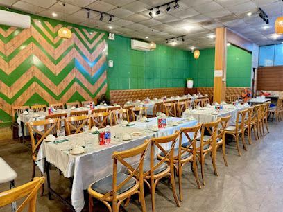 Lẩu tôm Năm Ri 5