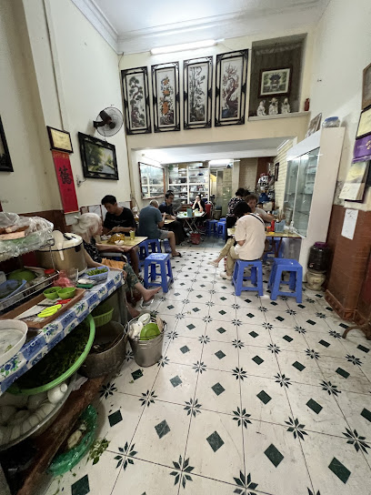 Bánh cuốn nóng Thuỵ khuê