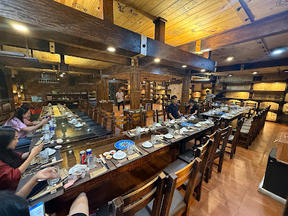 Quán ăn gia đình những người bạn 2