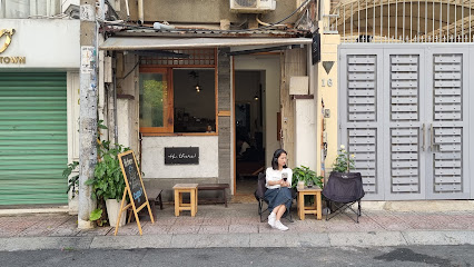 Hi There Cafe & Dessert Bar