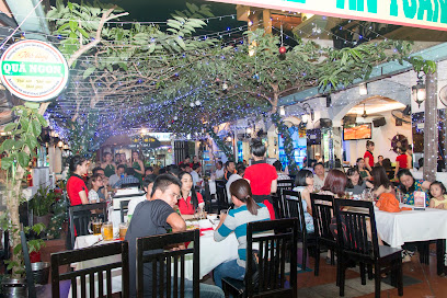 Nhà hàng Quá Ngon