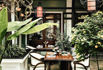 Madame Lam - Nhà hàng món Việt