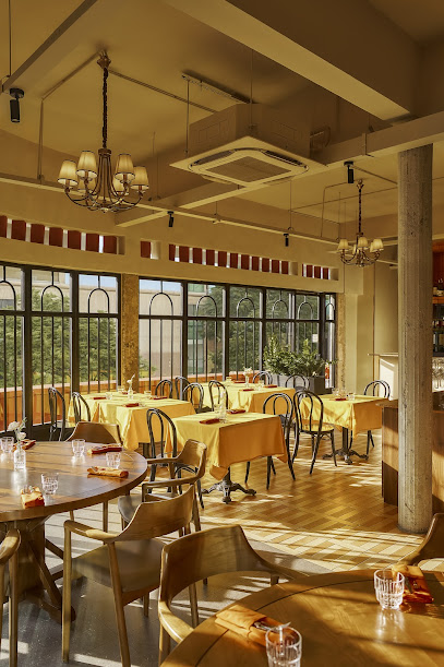 L’Entrecote - Social Meating