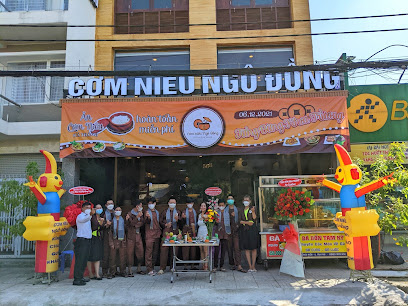 Cơm Niêu Ngô Đồng