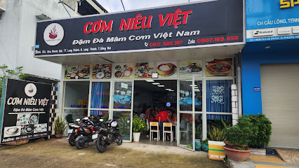 Nhà hàng Cơm Niêu Việt