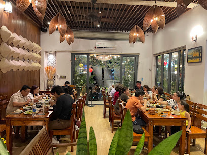 Quán Lúa-Cơm niêu và Đặc sản cá bông lau