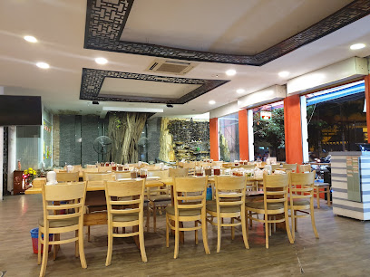 Mì Quảng 3 Anh Em -  Cách Mạng Tháng Tám