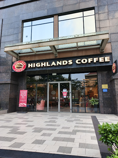 Highland Coffee at Saigon Royal Tower