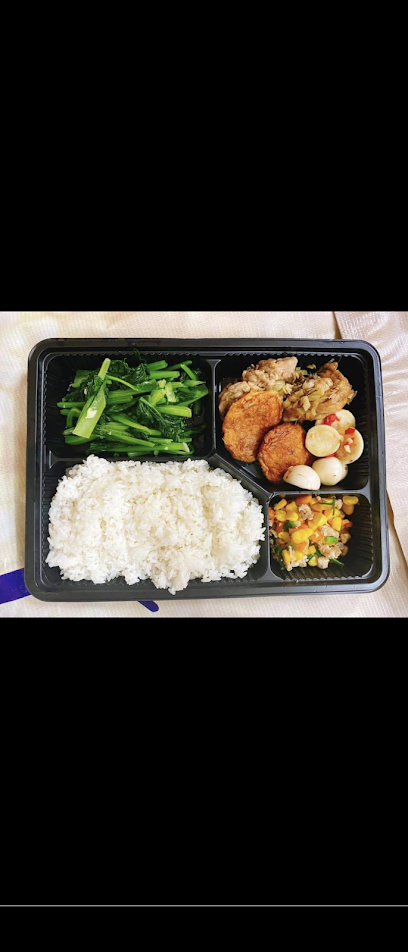 Cơm văn phòng Bến Lức