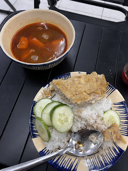 Cơm Văn Phòng 41B Hùng Vương