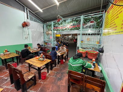 Mì xào cô Thúy