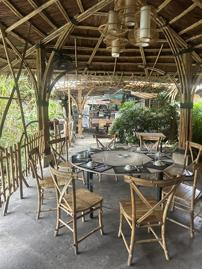 Vườn ẩm thực Đông Hồ Eden