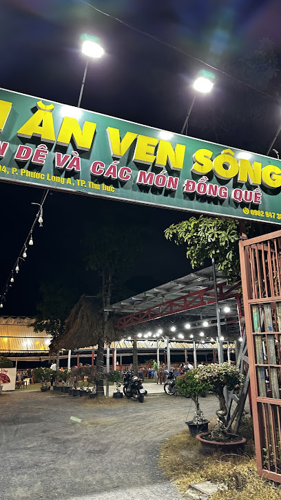 Quán Ven Sông