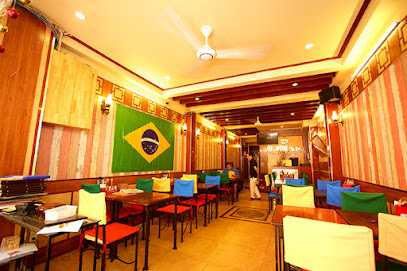 Grill & Cheer Vincom Lê Văn Việt