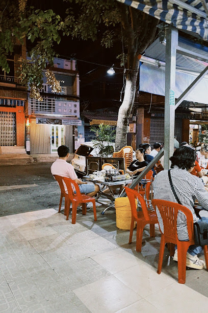 QUÁN 020 - ĐỘI CUNG