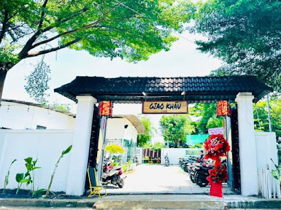Giao Khẩu Quán