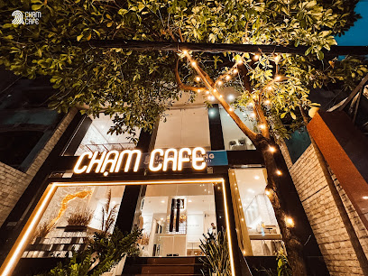 Chạm Cafe (Clean and Roasted Coffee)