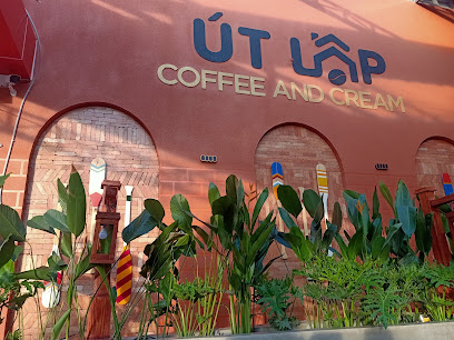 ÚT LẬP COFFEE & CREAM