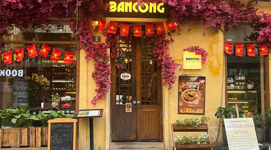 Nhà Hàng Ban Công