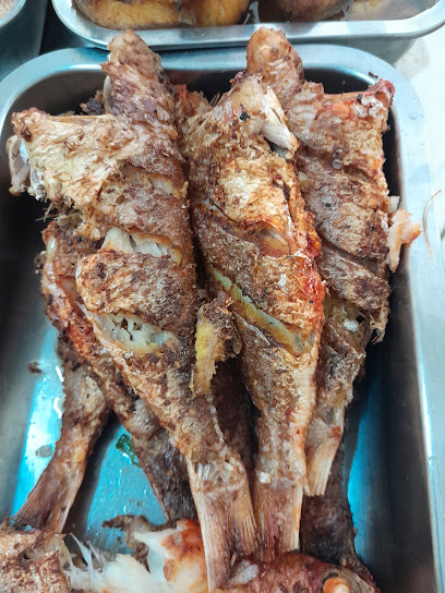 Quán Cơm 135