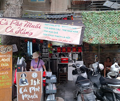 Cà Phê Muối Cô Hồng