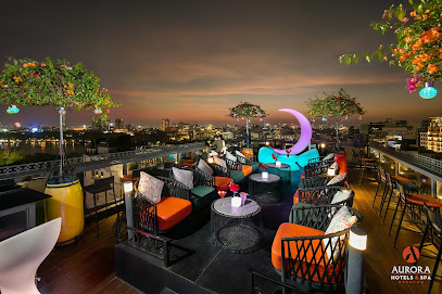 Starlight Skybar
