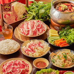 Bếp Phượng Hồng