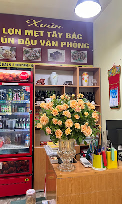 XUÂN LỢN MẸT TÂY BẮC