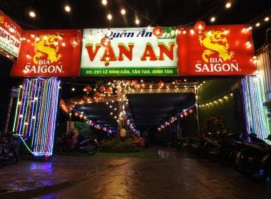 Nhà Hàng Vạn An