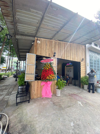 Dẳm Café
