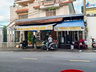 Cơm Tấm Bờ Sông Trung Sơn